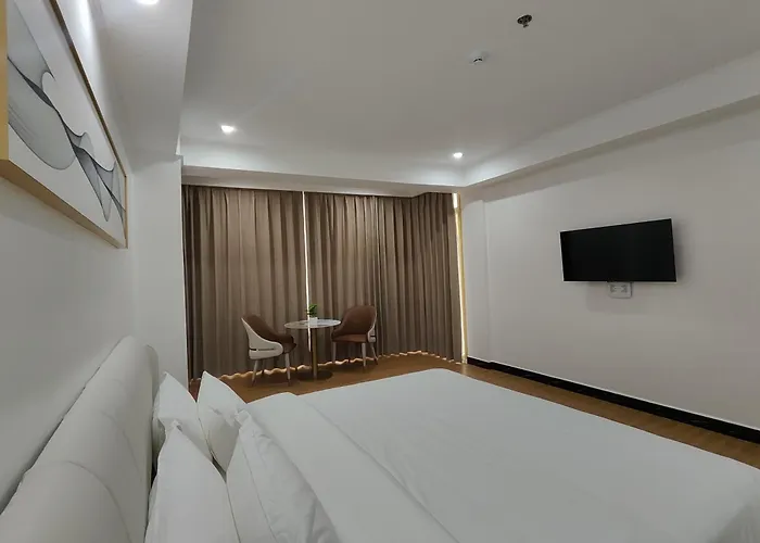 Hotel Mactan Grand Golden Near Airport 4*
