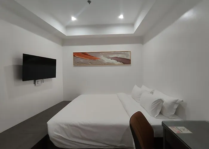 Hotel Mactan Grand Golden Near Airport Cebu Stadt