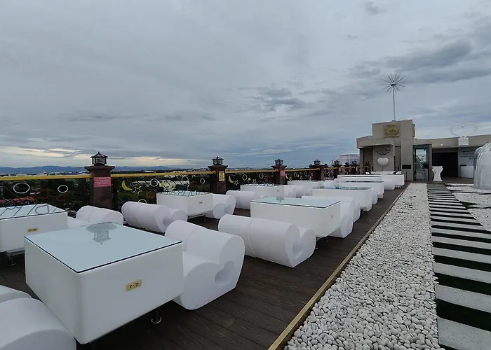 Mactan Grand Golden Near Airport Hotel Cebu Stadt