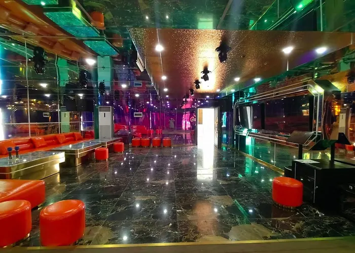 Mactan Grand Golden Near Airport Hotel 4*