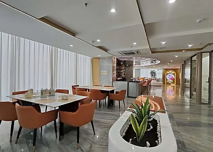 Hotel Mactan Grand Golden Near Airport Cebu Stadt